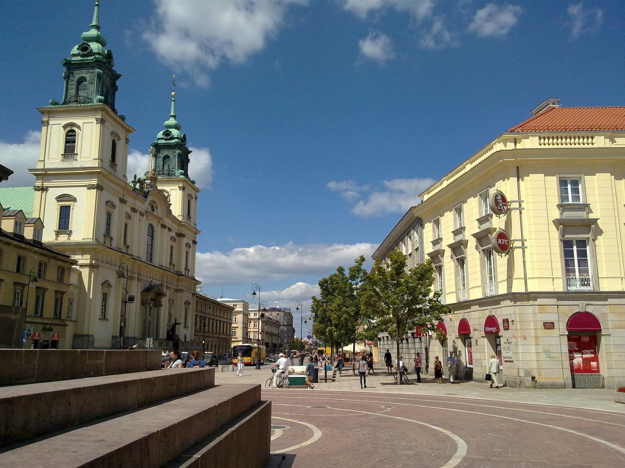 Hotel Harenda Warszawa Eksteriør bilde